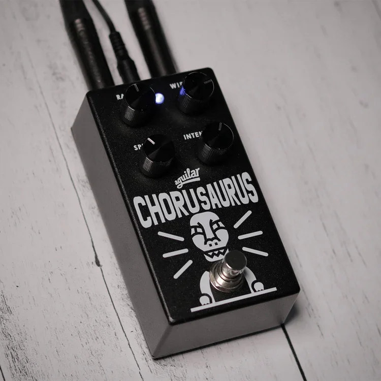 Aguilar CHORUSAURUS Bass Chorus Bass Effects Pedal | Music Works