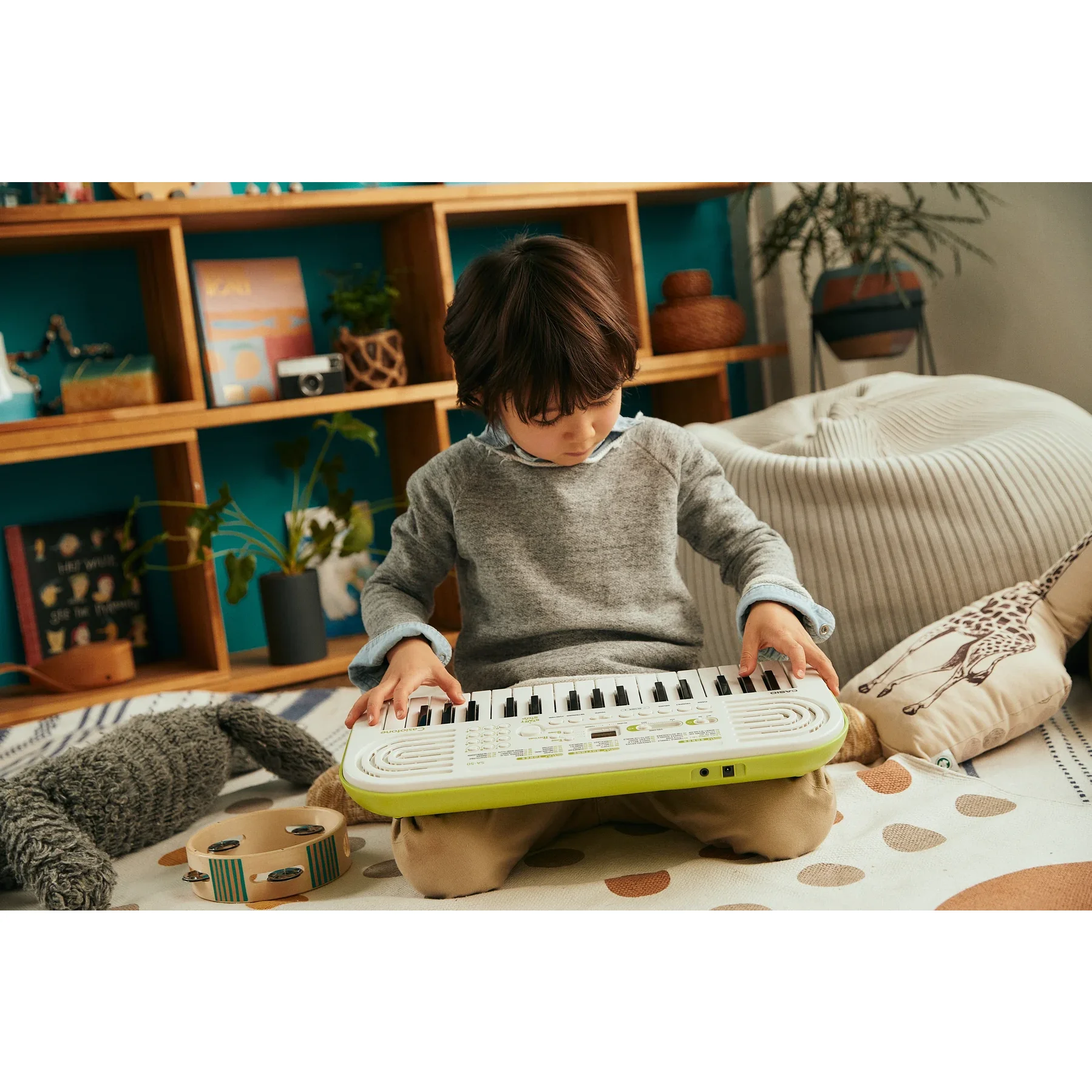 Casio SA-50 32-Key Mini Keyboard - White/Green