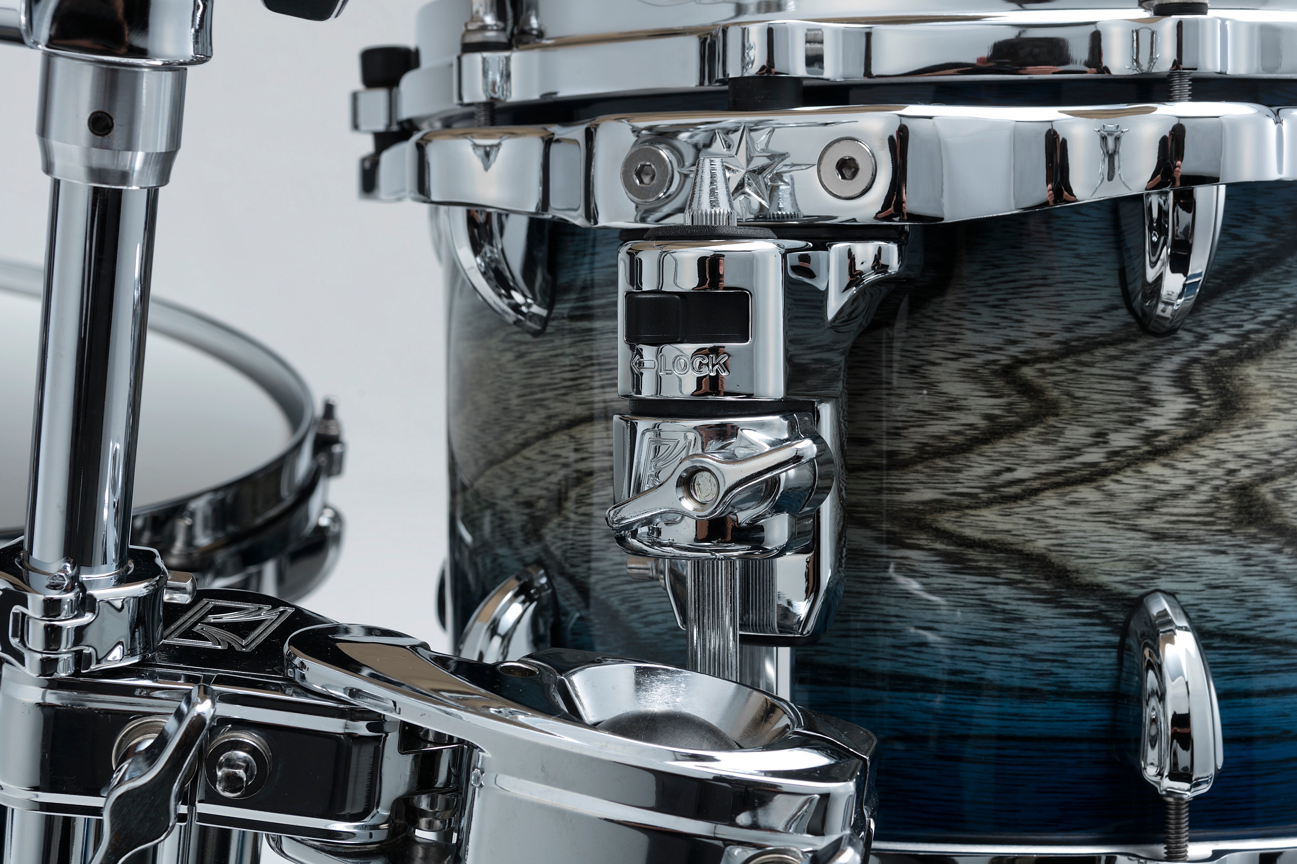 TAMA TW42RZS STAR Walnut 4-Piece Shell Pack with 22