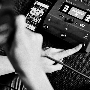 TC-Helicon VoiceLive Play Vocal Harmony and Effects Pedal | Music