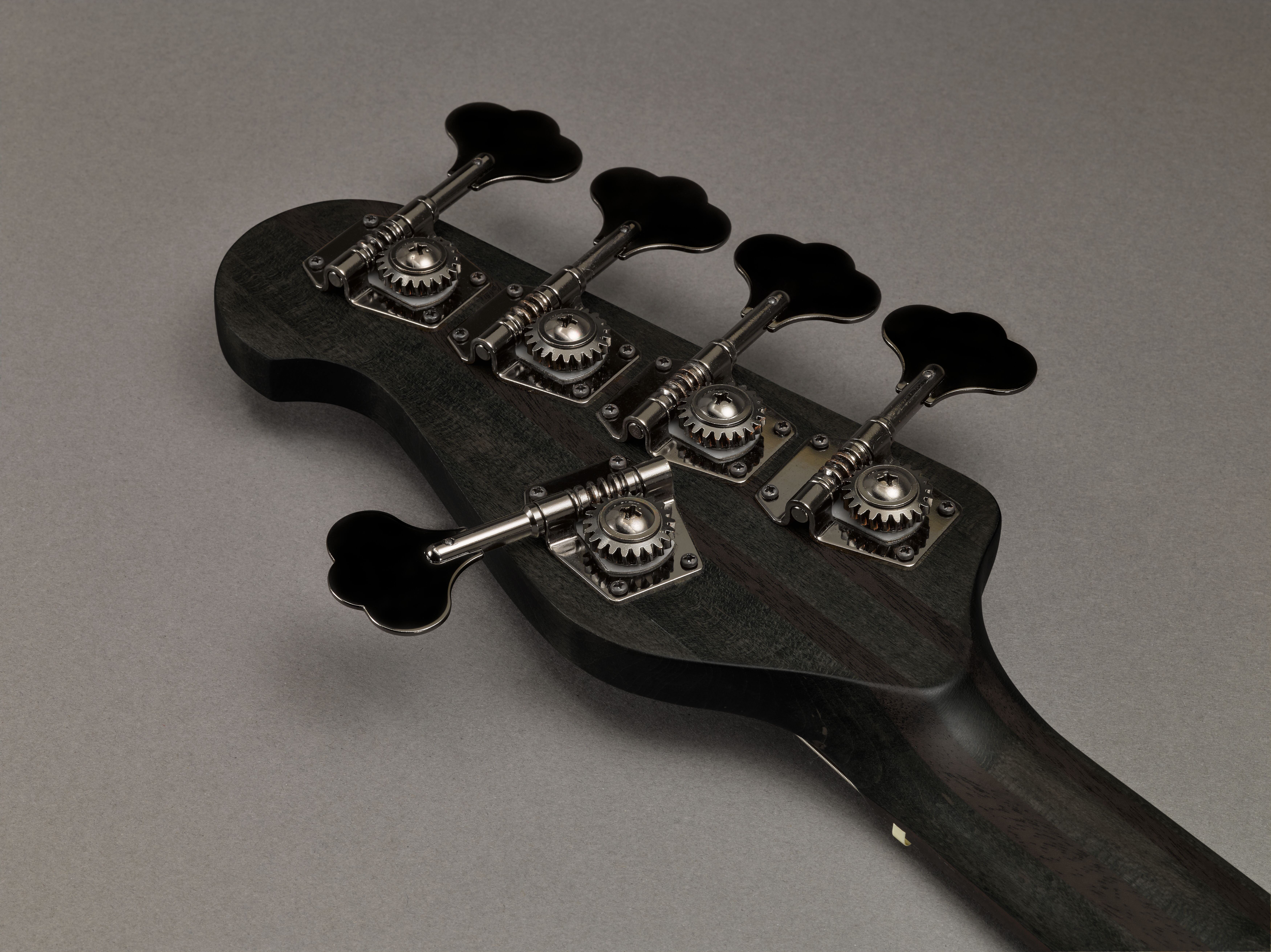 Yamaha BB735A BB 700 Series 5-String Bass Guitar - Indigo Yamaha BB735A BB 700 Series 5-String Bass Guitar - Indigo